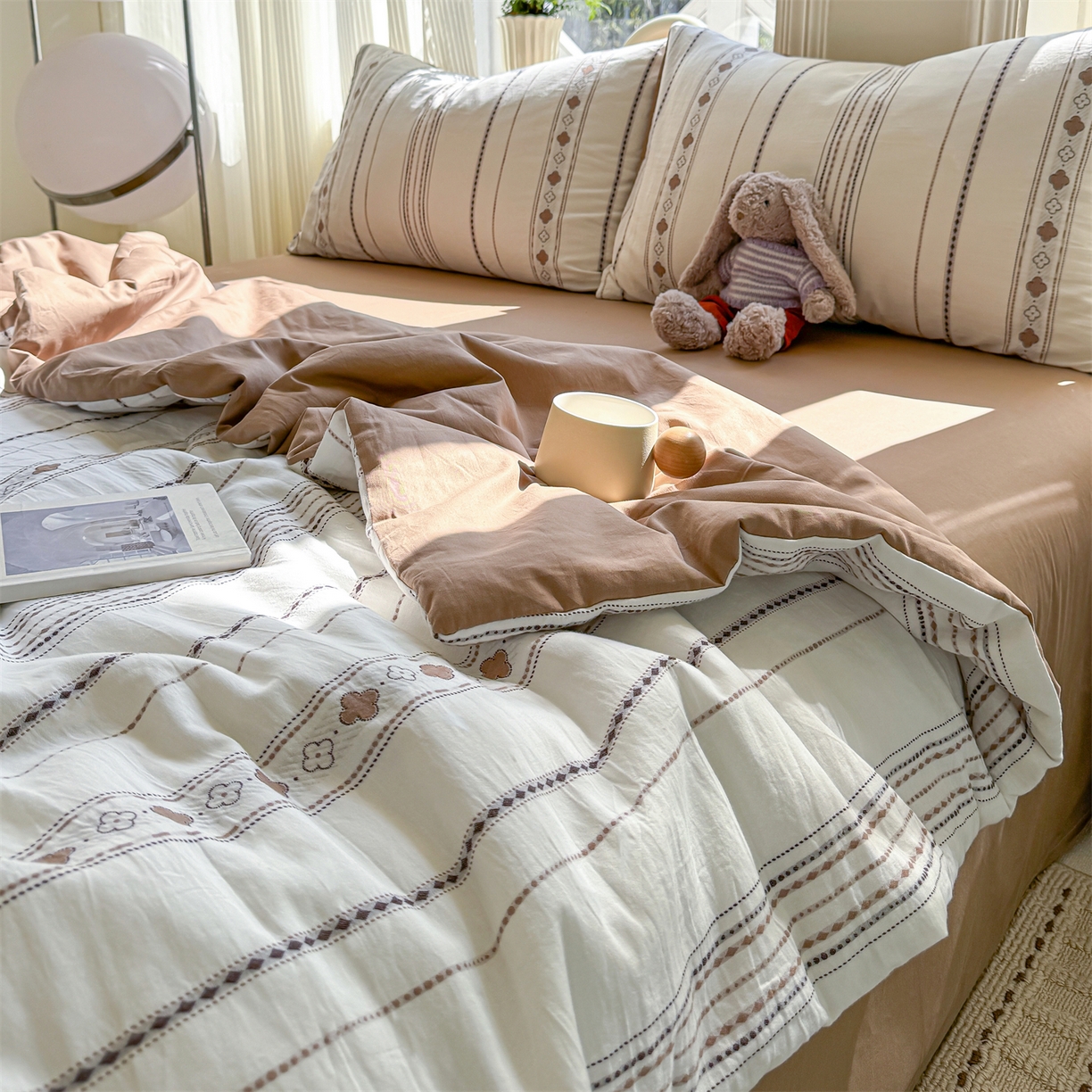 91家纺网 家纺一手货源 找家纺 灰鲸 2026新款全棉色织提花夏被夏凉被空调被 四叶星语-咖