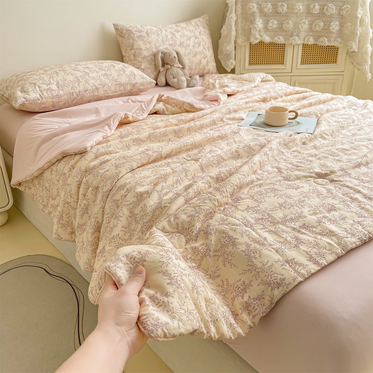 91家纺网 家纺一手货源 找家纺 小禹仔家纺 2026新款A类印花双层纱凉感大豆夏被 瑞莎