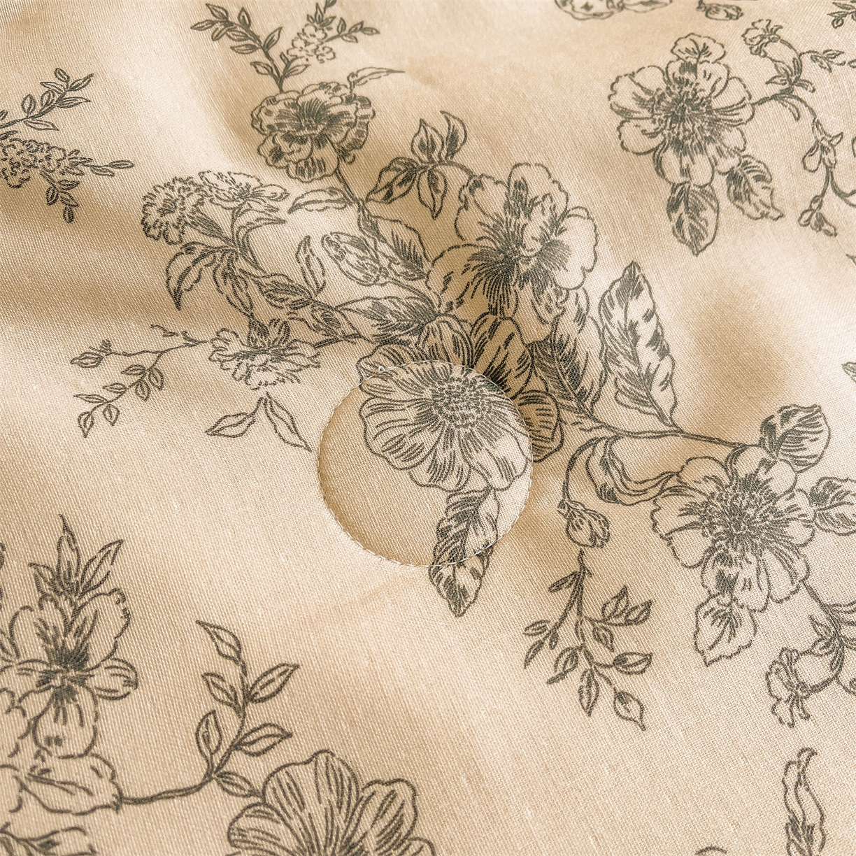 91家纺网 家纺一手货源 找家纺 小禹仔家纺 2026新款A类印花双层纱凉感大豆夏被 素描山樱-米