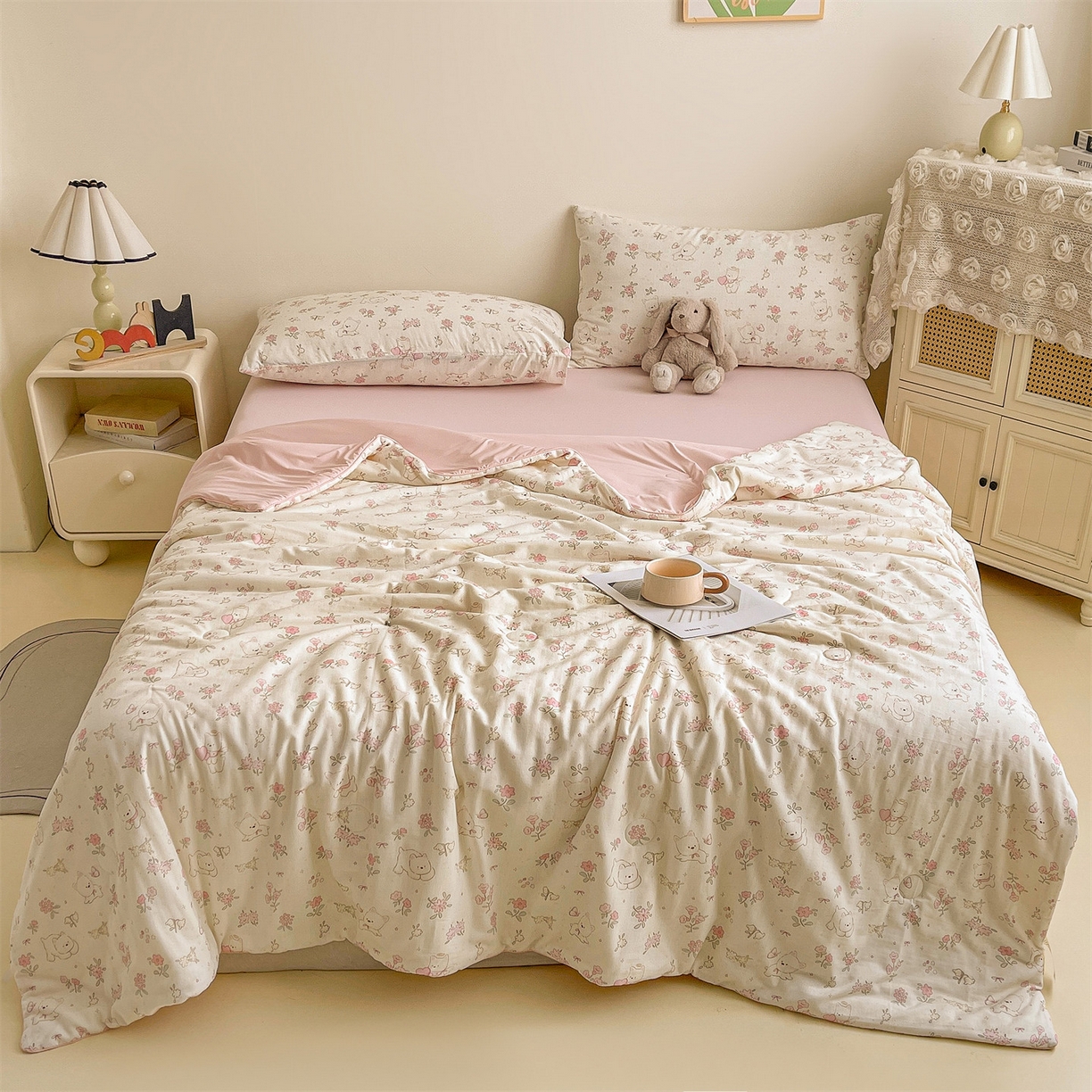 91家纺网 家纺一手货源 找家纺 小禹仔家纺 2026新款A类印花双层纱凉感大豆夏被 小花狗