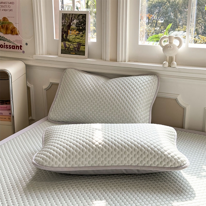 91家纺网 家纺一手货源 找家纺 几禾 2026新款大豆豆刺绣款凉席床席款-小熊饼干 果绿-床铺款