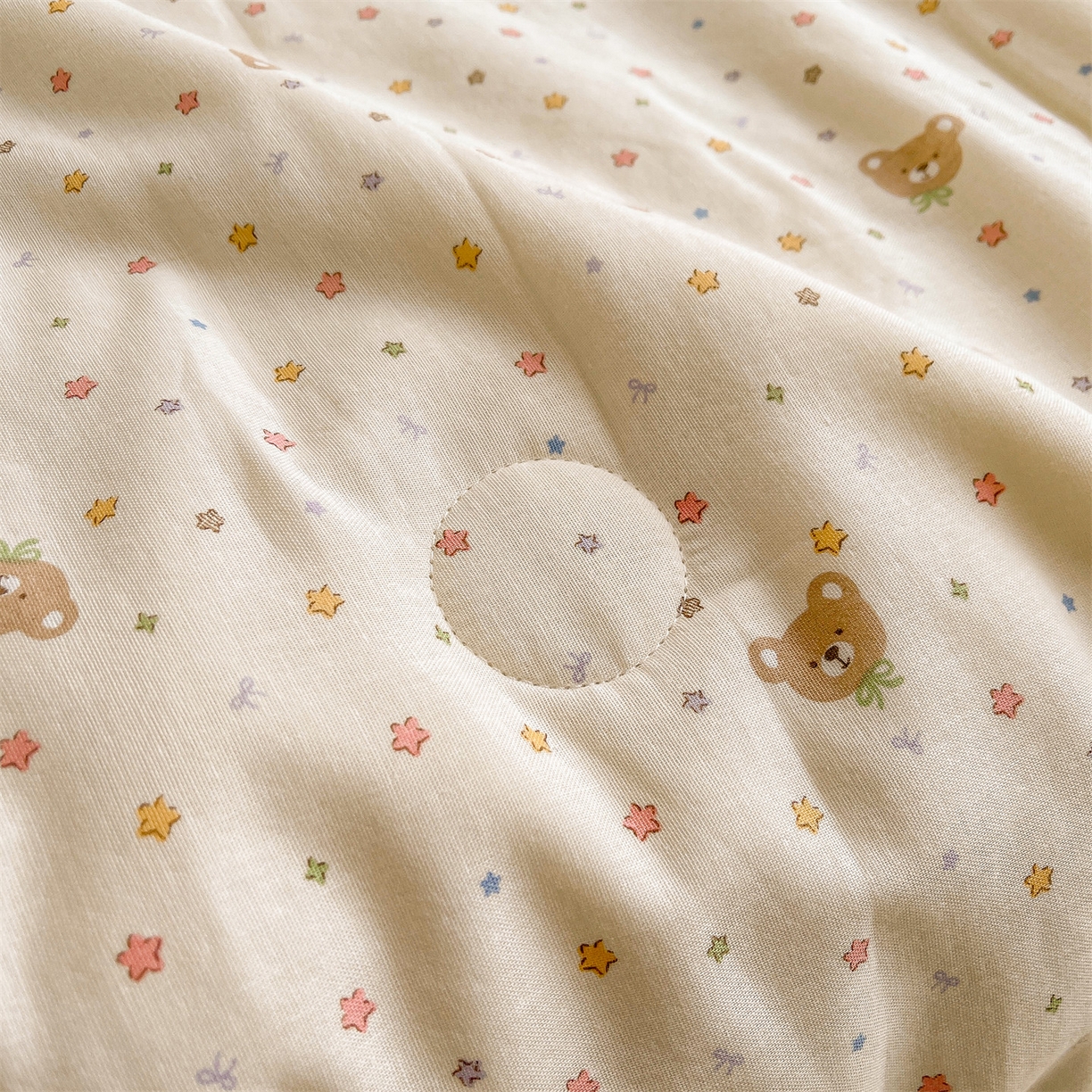 91家纺网 家纺一手货源 找家纺 小禹仔家纺 2026新款A类印花双层纱凉感大豆夏被 小米熊