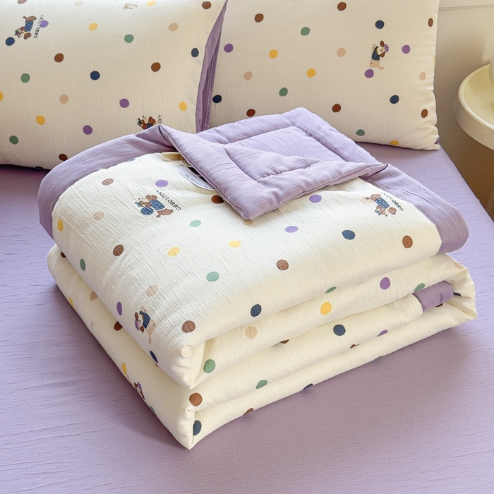 91家纺网 家纺一手货源 找家纺 几禾 2026新款A类三层纱印花夏被-柔纱系列 柔纱-糖豆腊肠狗