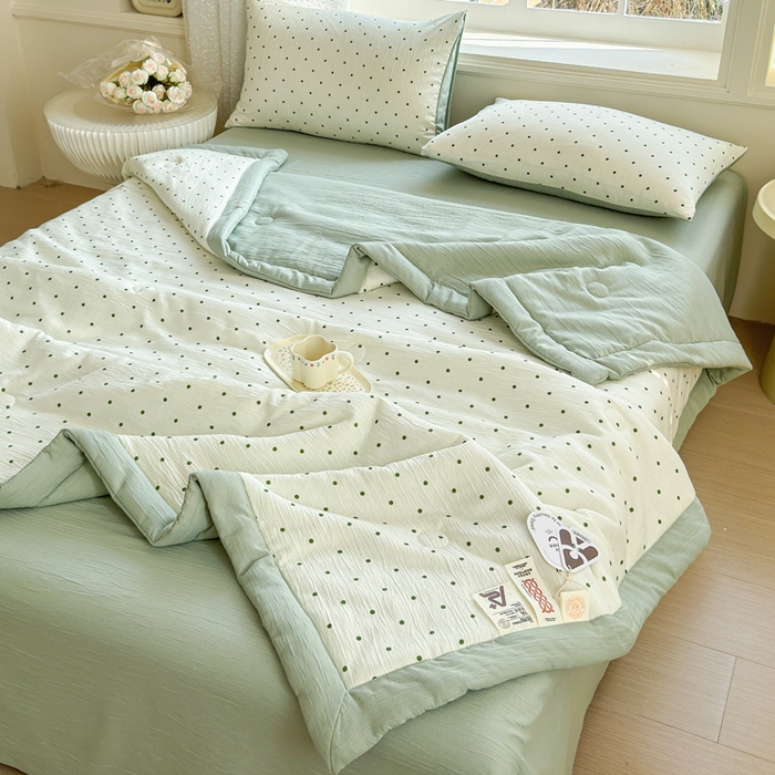 91家纺网 家纺一手货源 找家纺 几禾 2026新款A类三层纱印花夏被-柔纱系列 柔纱-小绿豆