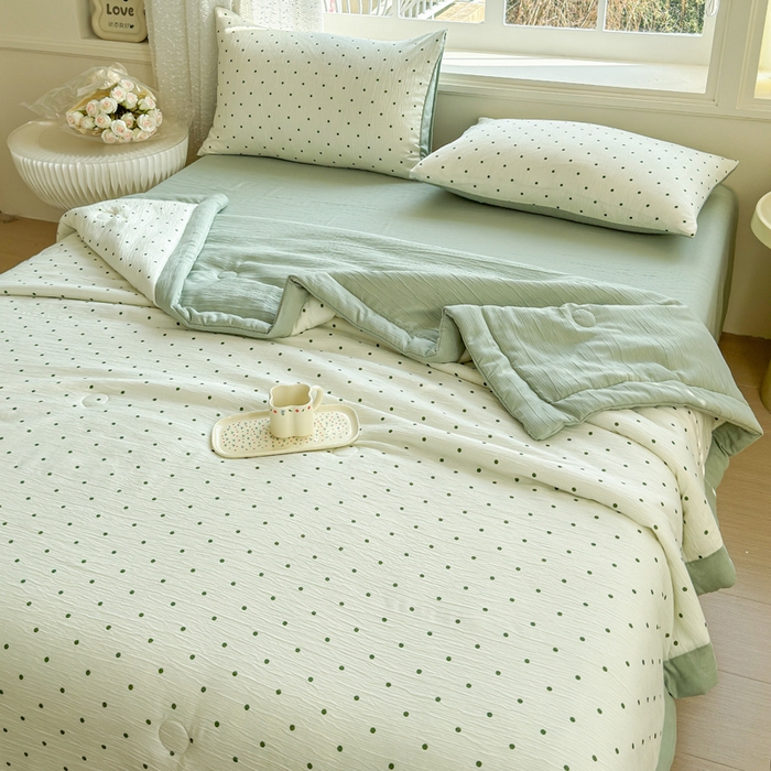 91家纺网 家纺一手货源 找家纺 几禾 2026新款A类三层纱印花夏被-柔纱系列 柔纱-小绿豆