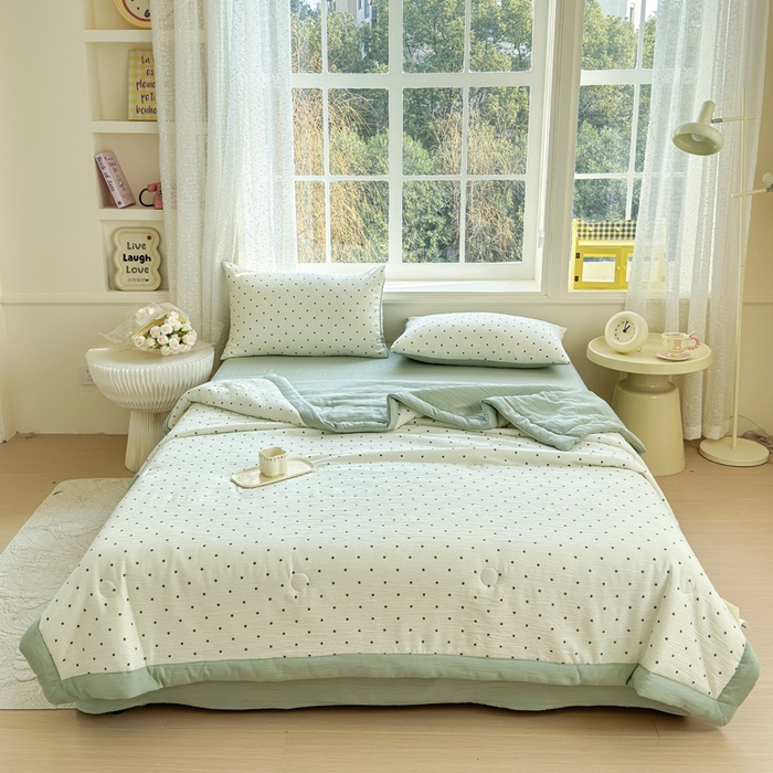 91家纺网 家纺一手货源 找家纺 几禾 2026新款A类三层纱印花夏被-柔纱系列 柔纱-小绿豆