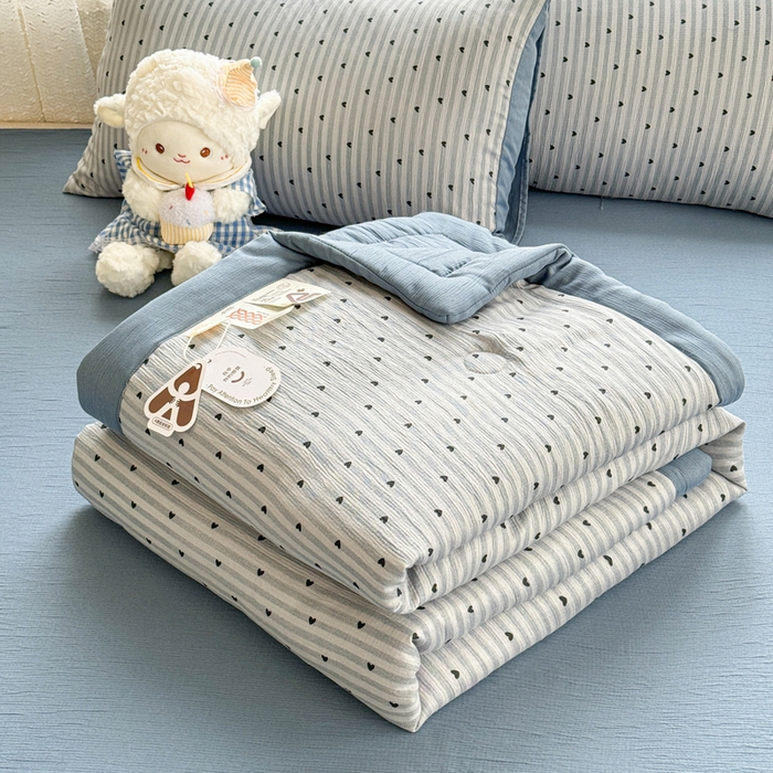 91家纺网 家纺一手货源 找家纺 几禾 2026新款A类三层纱印花夏被-柔纱系列 柔纱-雨爱