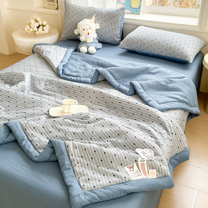 91家纺网 家纺一手货源 找家纺 几禾 2026新款A类三层纱印花夏被-柔纱系列 柔纱-雨爱