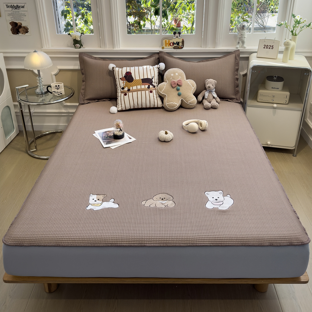 91家纺网 家纺一手货源 找家纺 几禾 2026新款华夫格刺绣款凉席-床笠款 躺躺岛-咖啡棕-床笠款