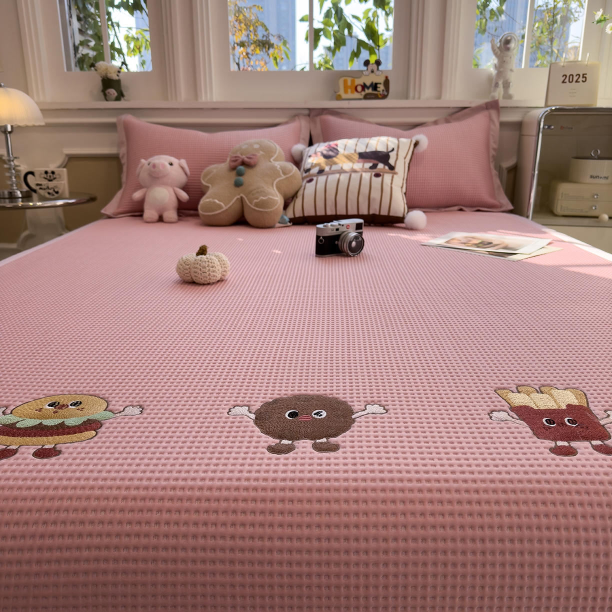 91家纺网 家纺一手货源 找家纺 几禾 2026新款华夫格刺绣款凉席-床席款 可可喵派-床席款