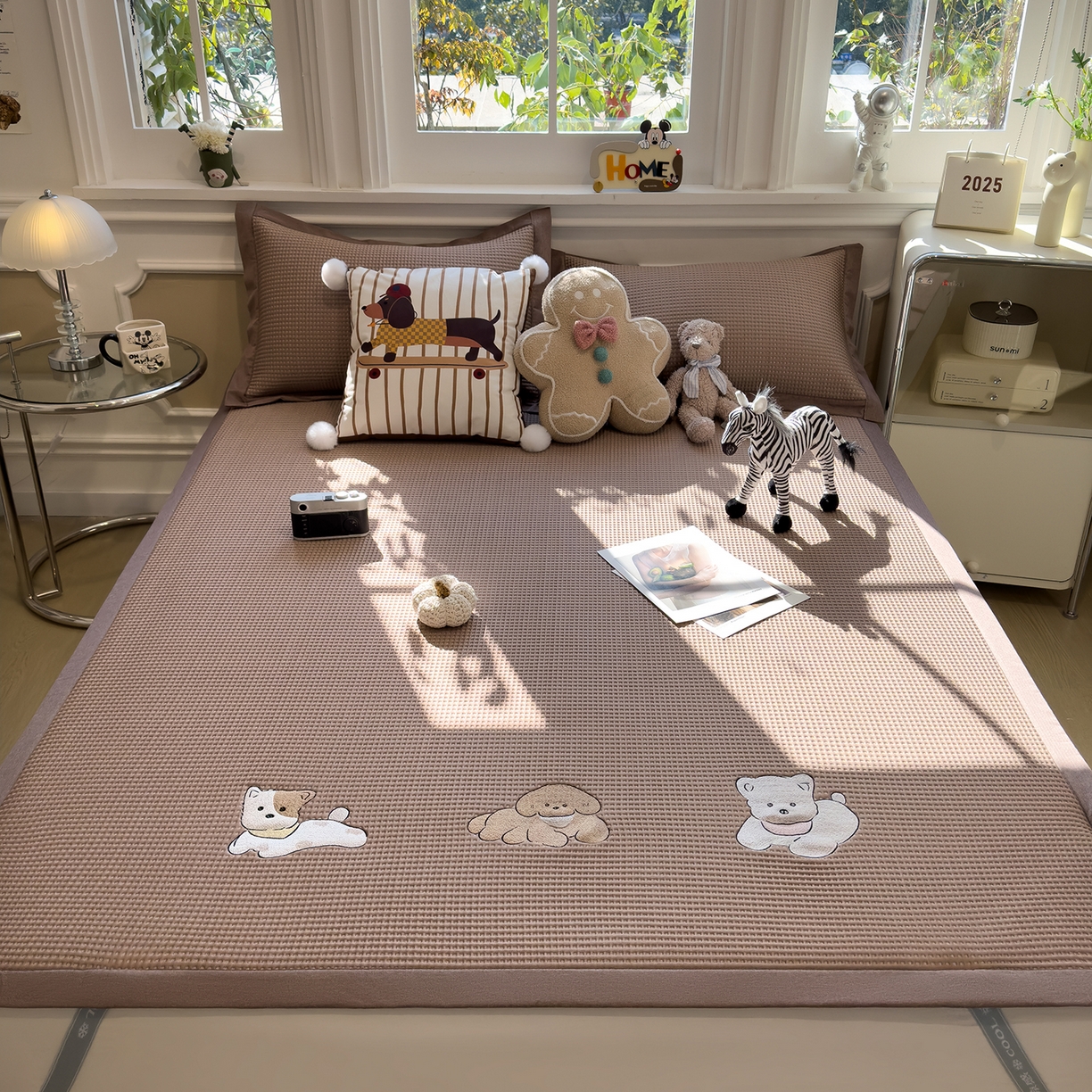 91家纺网 家纺一手货源 找家纺 几禾 2026新款华夫格刺绣款凉席-床席款 躺躺岛-咖啡棕-床席款