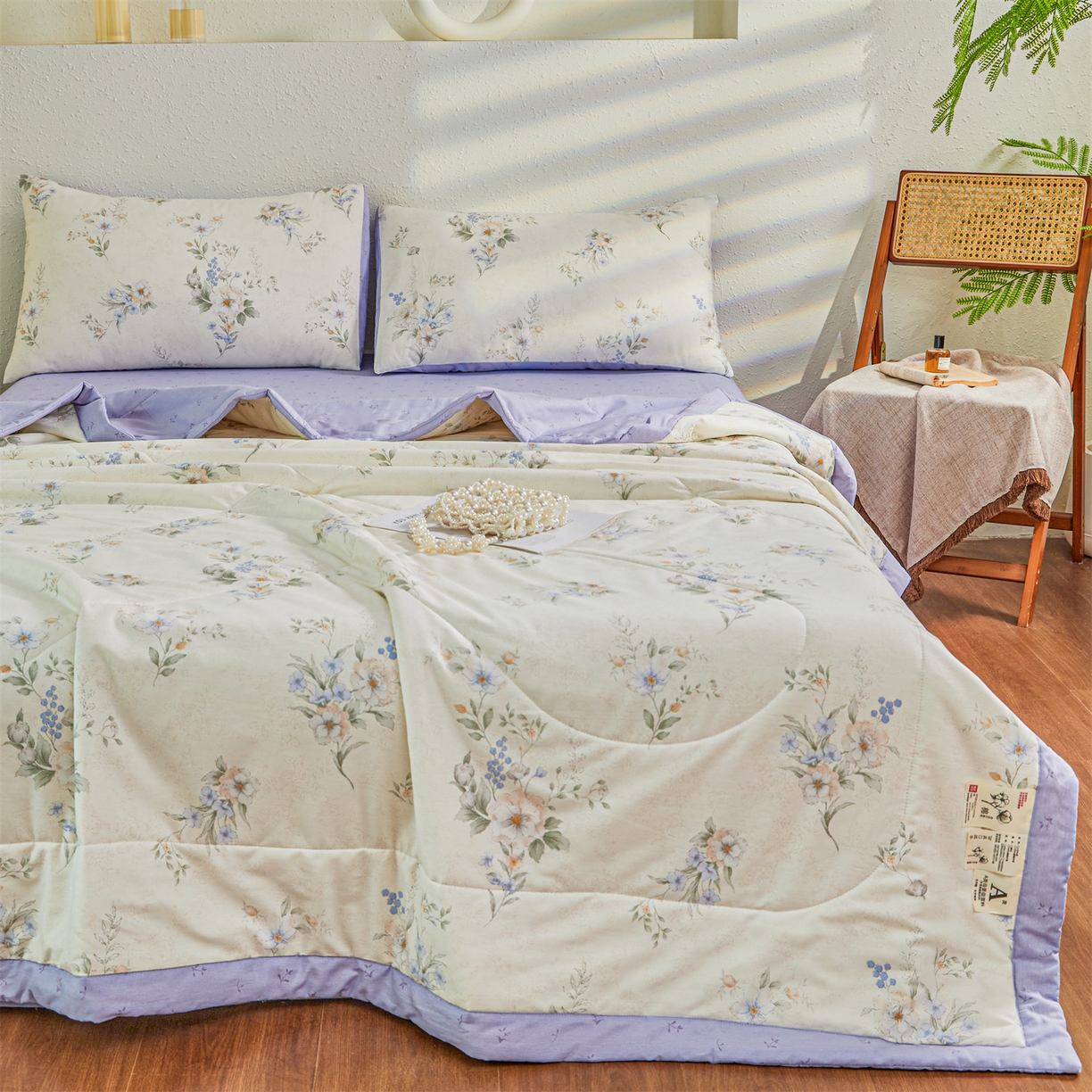 91家纺网 家纺一手货源 找家纺 小禹仔家纺 2026新款A类里外全棉印花棉花夏被 淡紫花瑶