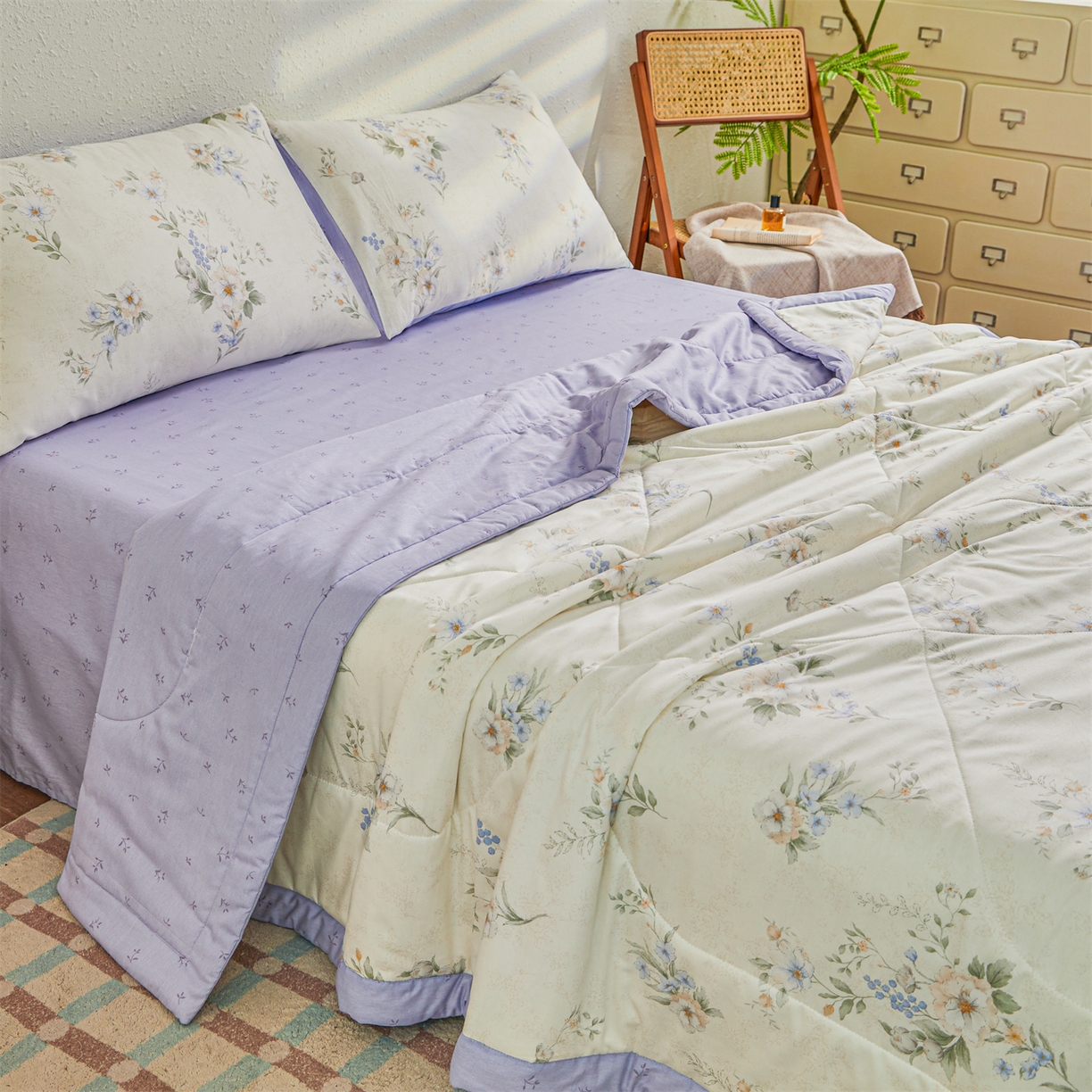 91家纺网 家纺一手货源 找家纺 小禹仔家纺 2026新款A类里外全棉印花棉花夏被 淡紫花瑶