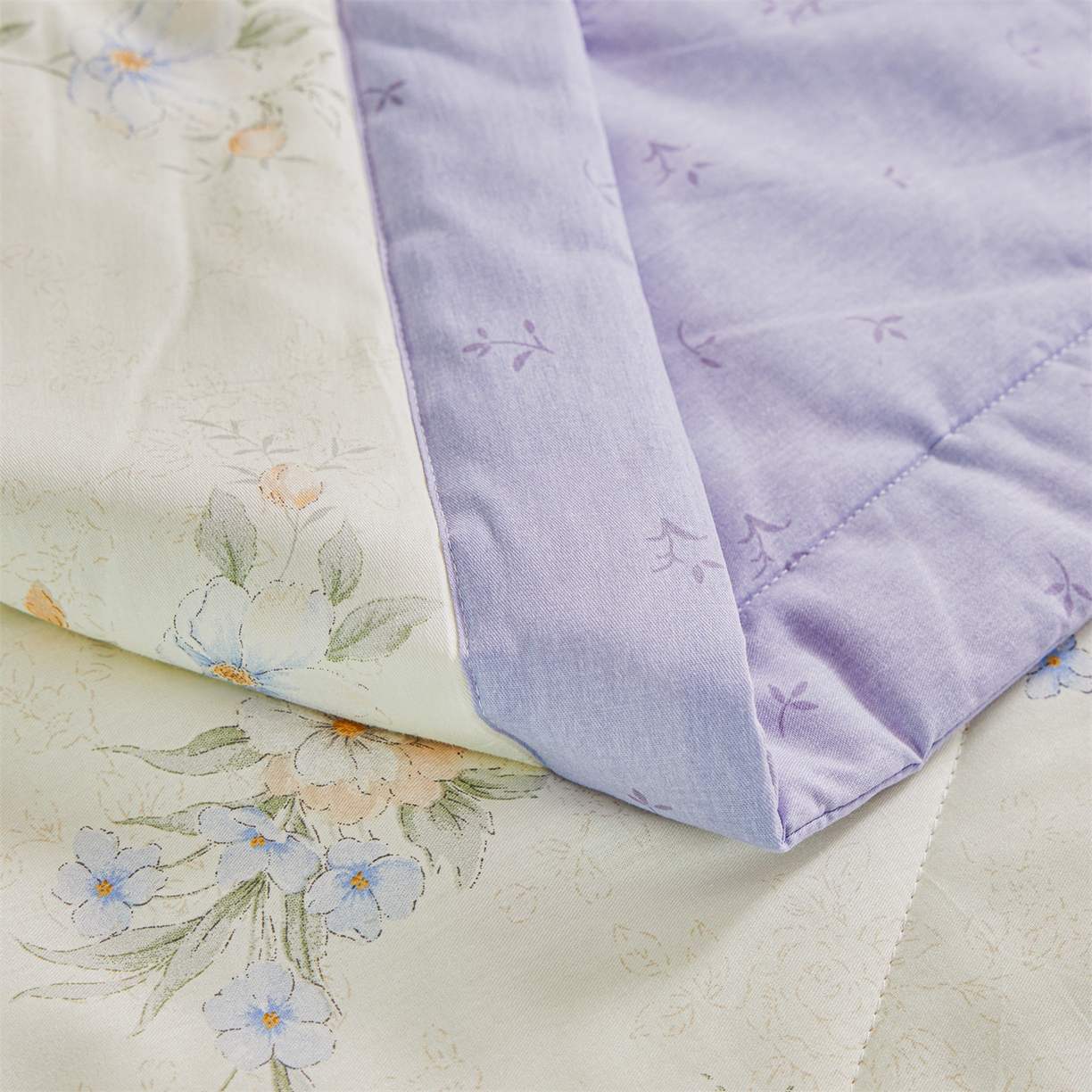 91家纺网 家纺一手货源 找家纺 小禹仔家纺 2026新款A类里外全棉印花棉花夏被 淡紫花瑶