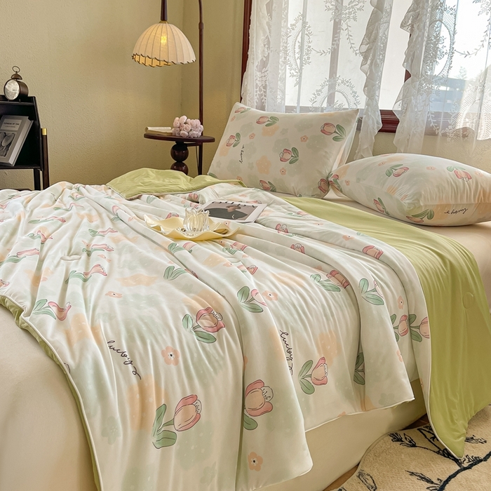 91家纺网 家纺一手货源 找家纺 小禹仔家纺 2026新款针织凉感丝印花夏被夏凉被 夏花绿