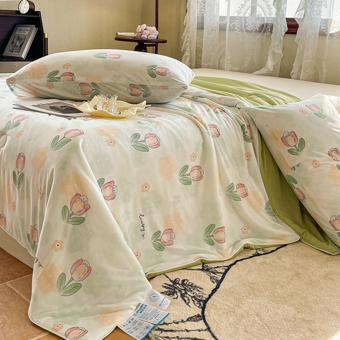 91家纺网 家纺一手货源 找家纺 小禹仔家纺 2026新款针织凉感丝印花夏被夏凉被 夏花绿