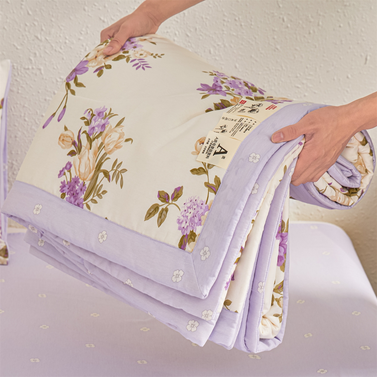 91家纺网 家纺一手货源 找家纺 小禹仔家纺 2026新款A类里外全棉印花棉花夏被 花紫悦颜