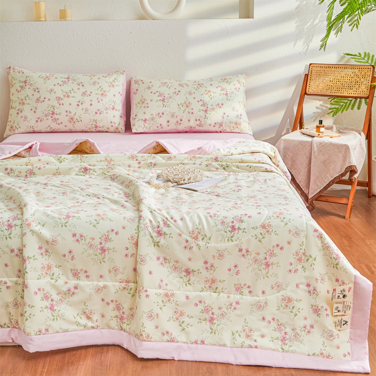 91家纺网 家纺一手货源 找家纺 小禹仔家纺 2026新款A类里外全棉印花棉花夏被 邻家小院