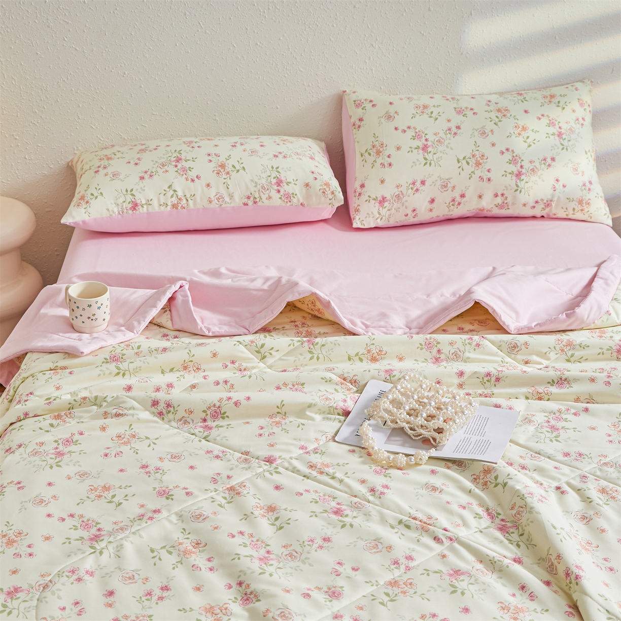 91家纺网 家纺一手货源 找家纺 小禹仔家纺 2026新款A类里外全棉印花棉花夏被 邻家小院