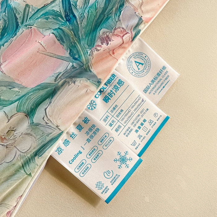 91家纺网 家纺一手货源 找家纺 小禹仔家纺 2026新款针织凉感丝印花夏被夏凉被 郁情粉