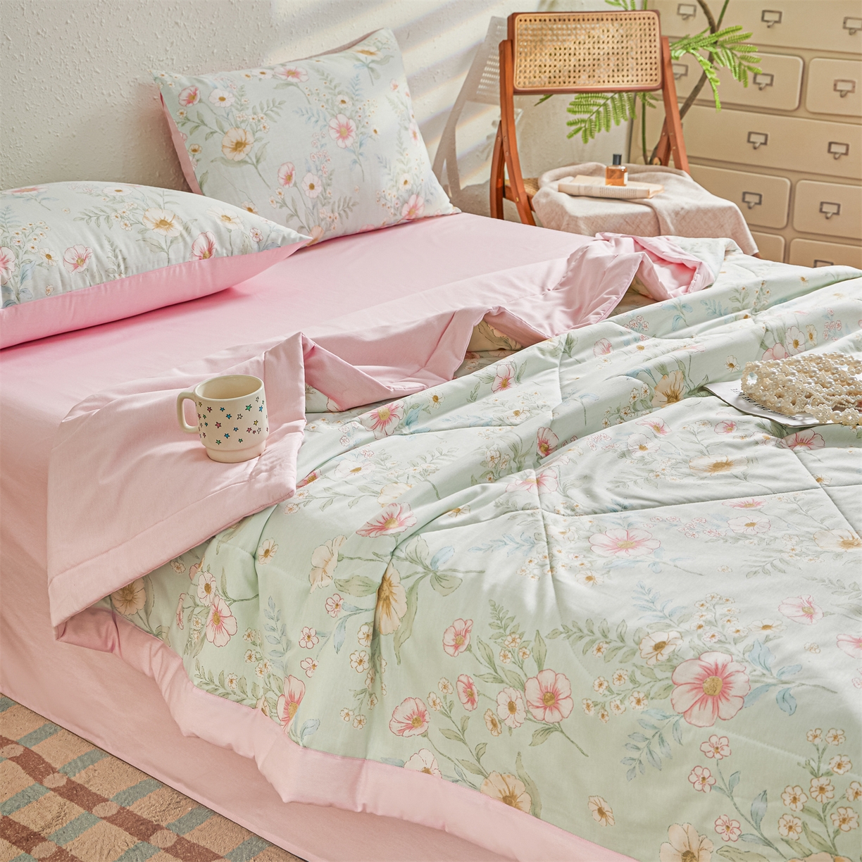 91家纺网 家纺一手货源 找家纺 小禹仔家纺 2026新款A类里外全棉印花棉花夏被 清露花语