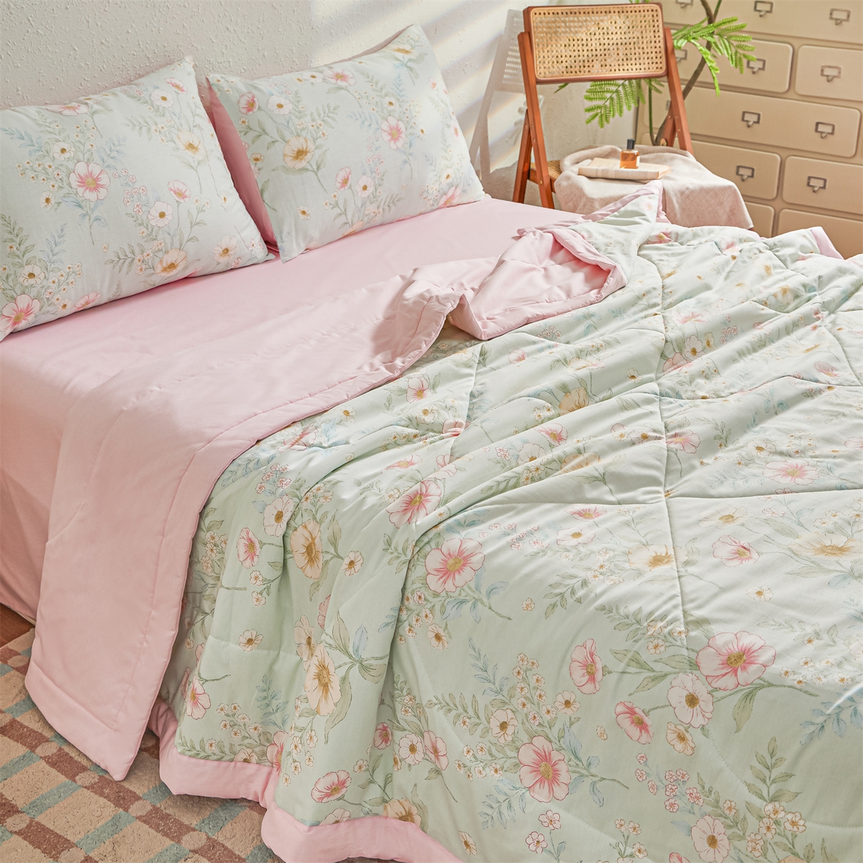 91家纺网 家纺一手货源 找家纺 小禹仔家纺 2026新款A类里外全棉印花棉花夏被 清露花语