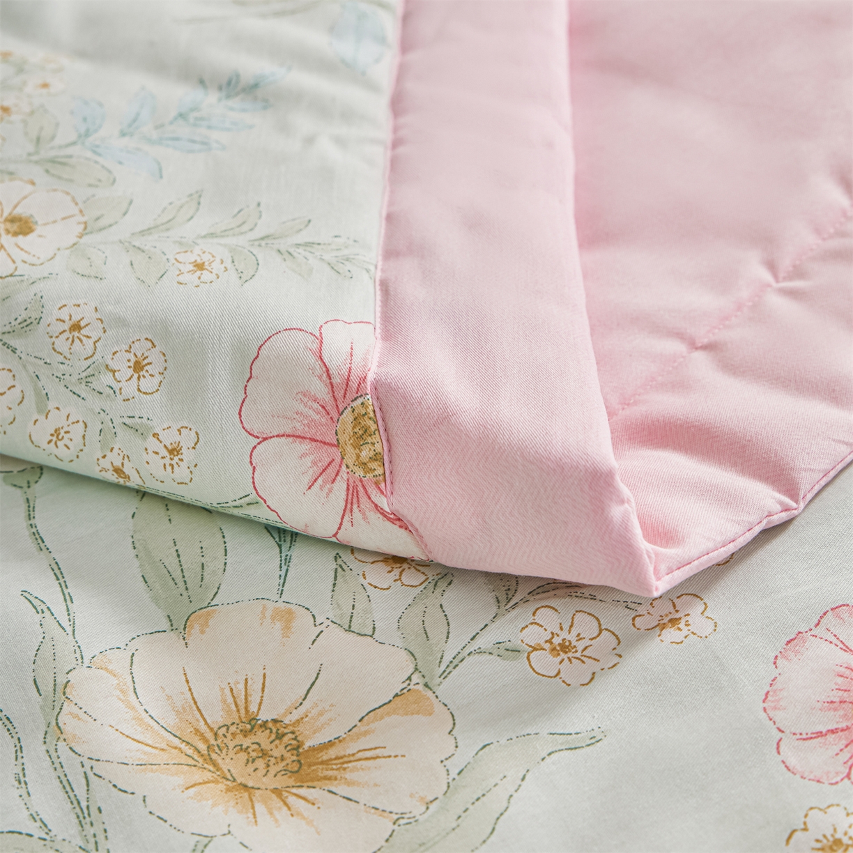 91家纺网 家纺一手货源 找家纺 小禹仔家纺 2026新款A类里外全棉印花棉花夏被 清露花语