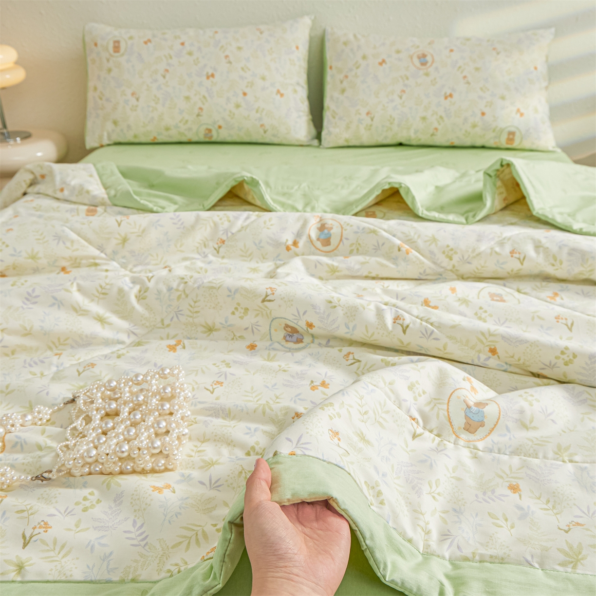 91家纺网 家纺一手货源 找家纺 小禹仔家纺 2026新款A类里外全棉印花棉花夏被 叶间熊踪