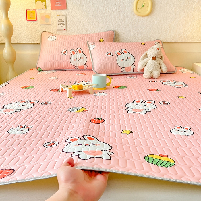 91家纺网 家纺一手货源 找家纺 （总）518家纺 2026新款凉感冰丝裸睡乳胶凉席系列平铺款凉席席子