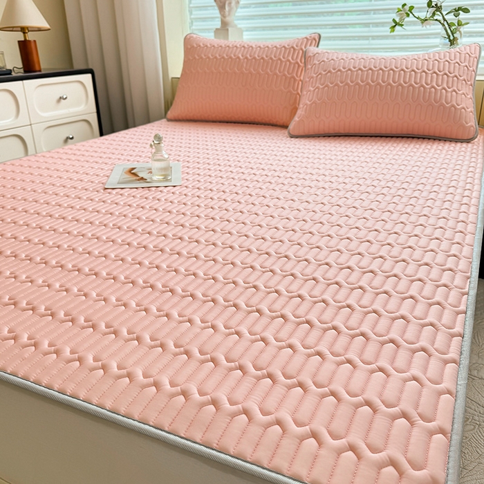 91家纺网 家纺一手货源 找家纺 518家纺 2026新款凉感冰丝裸睡乳胶凉席系列平铺款凉席席子 简爱粉