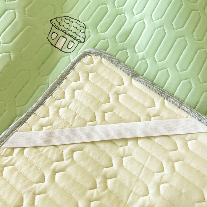 91家纺网 家纺一手货源 找家纺 518家纺 2026新款凉感冰丝裸睡乳胶凉席系列平铺款凉席席子 小汽车