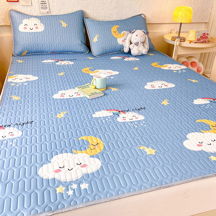 91家纺网 家纺一手货源 找家纺 518家纺 2026新款凉感冰丝裸睡乳胶凉席系列平铺款凉席席子 可爱云朵