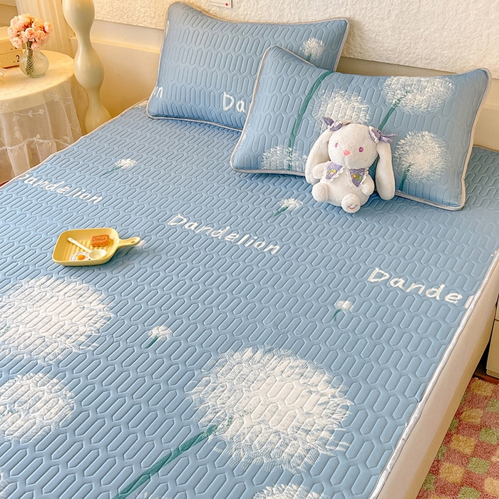 91家纺网 家纺一手货源 找家纺 518家纺 2026新款凉感冰丝裸睡乳胶凉席系列平铺款凉席席子 飞舞