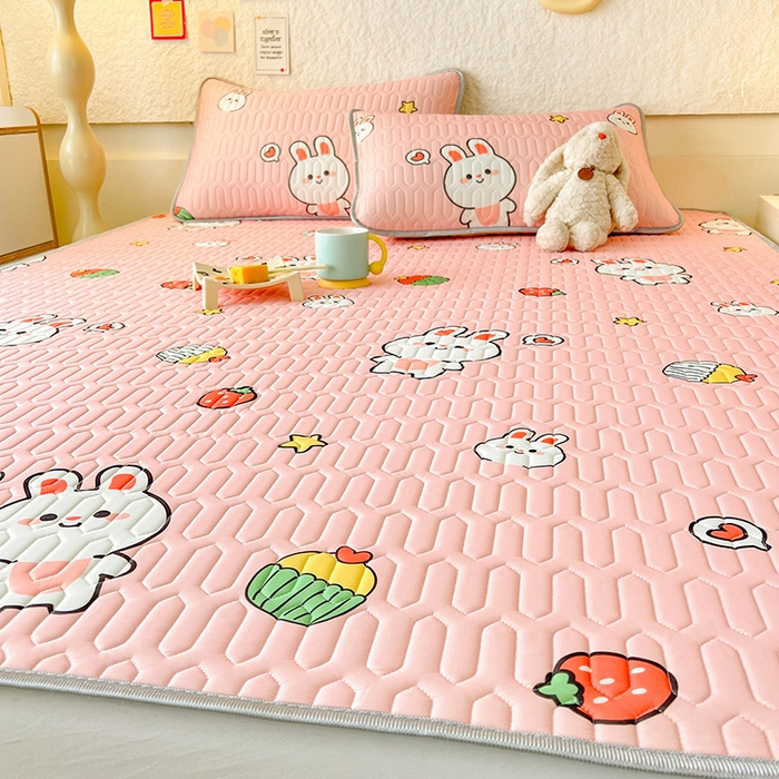 91家纺网 家纺一手货源 找家纺 518家纺 2026新款凉感冰丝裸睡乳胶凉席系列平铺款凉席席子 仔仔兔