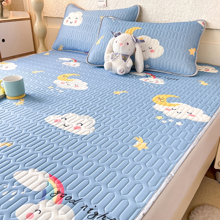 91家纺网 家纺一手货源 找家纺 518家纺 2026新款凉感冰丝裸睡乳胶凉席系列平铺款凉席席子 可爱云朵