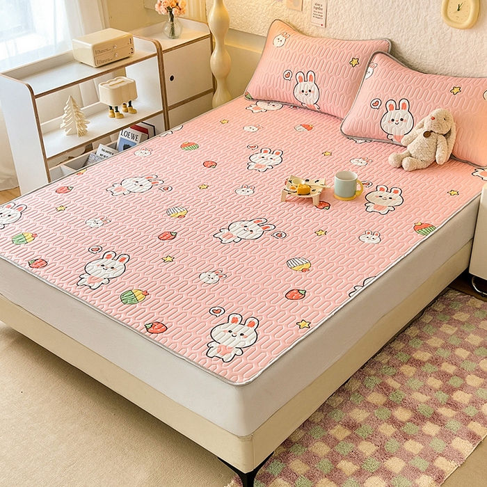 91家纺网 家纺一手货源 找家纺 518家纺 2026新款凉感冰丝裸睡乳胶凉席系列平铺款凉席席子 仔仔兔