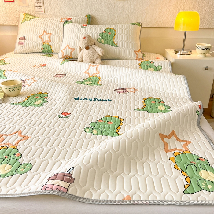 91家纺网 家纺一手货源 找家纺 518家纺 2026新款凉感冰丝裸睡乳胶凉席系列平铺款凉席席子 小恐龙