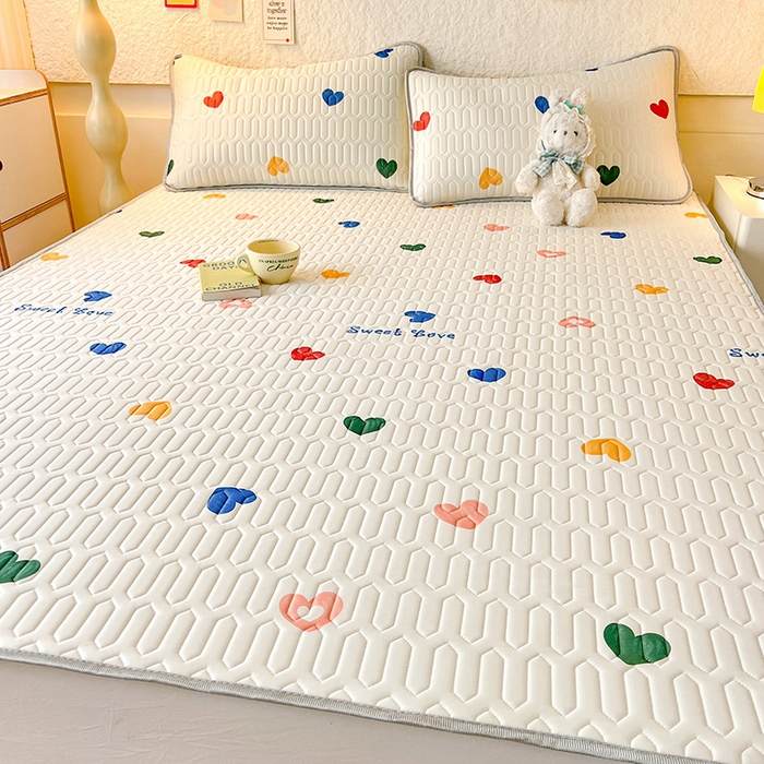 91家纺网 家纺一手货源 找家纺 518家纺 2026新款凉感冰丝裸睡乳胶凉席系列平铺款凉席席子 遇见