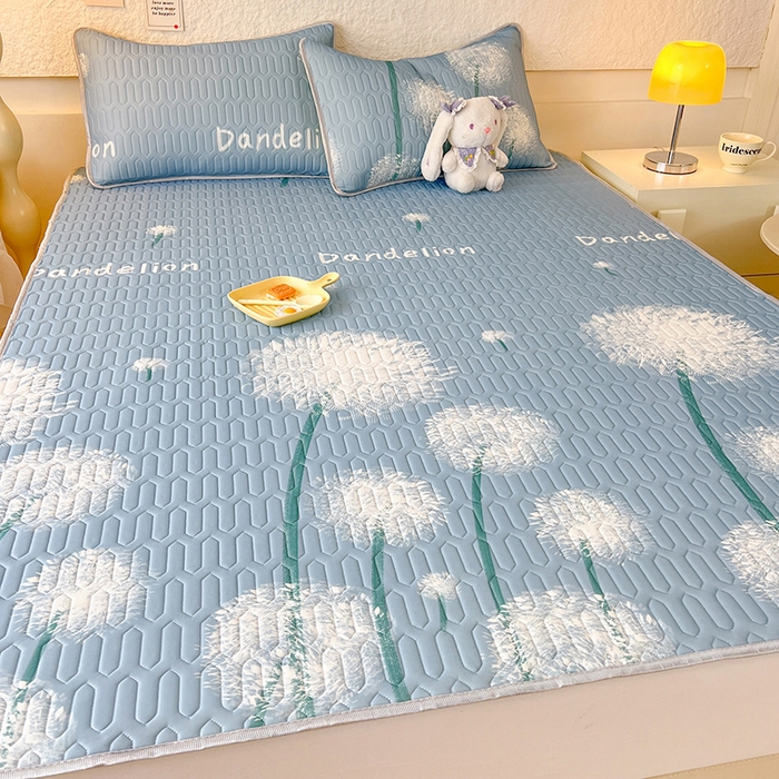 91家纺网 家纺一手货源 找家纺 518家纺 2026新款凉感冰丝裸睡乳胶凉席系列平铺款凉席席子 飞舞