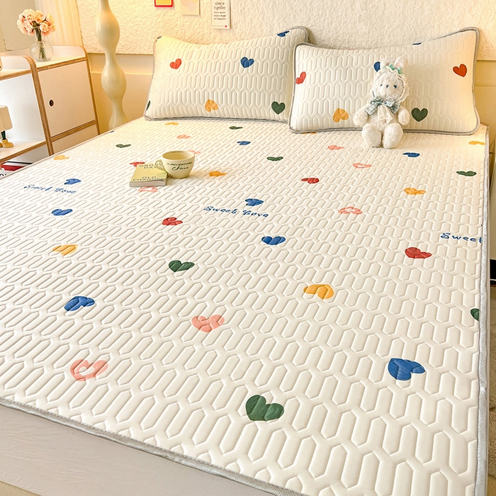 91家纺网 家纺一手货源 找家纺 518家纺 2026新款凉感冰丝裸睡乳胶凉席系列平铺款凉席席子 遇见