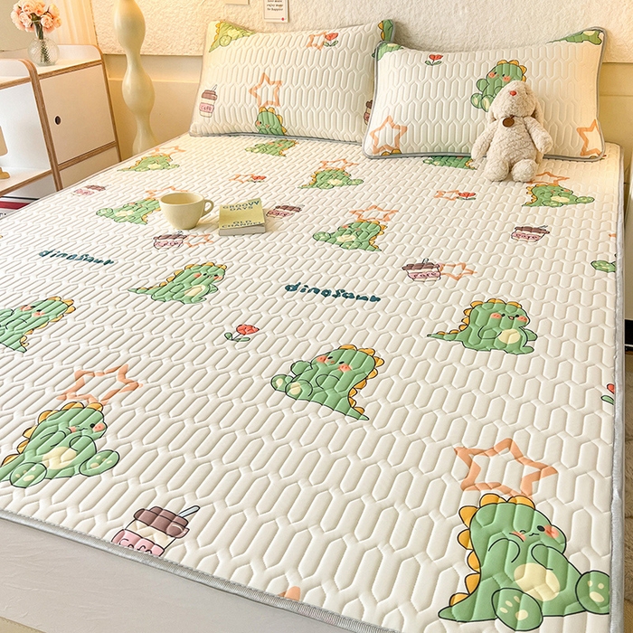 91家纺网 家纺一手货源 找家纺 518家纺 2026新款凉感冰丝裸睡乳胶凉席系列平铺款凉席席子 小恐龙