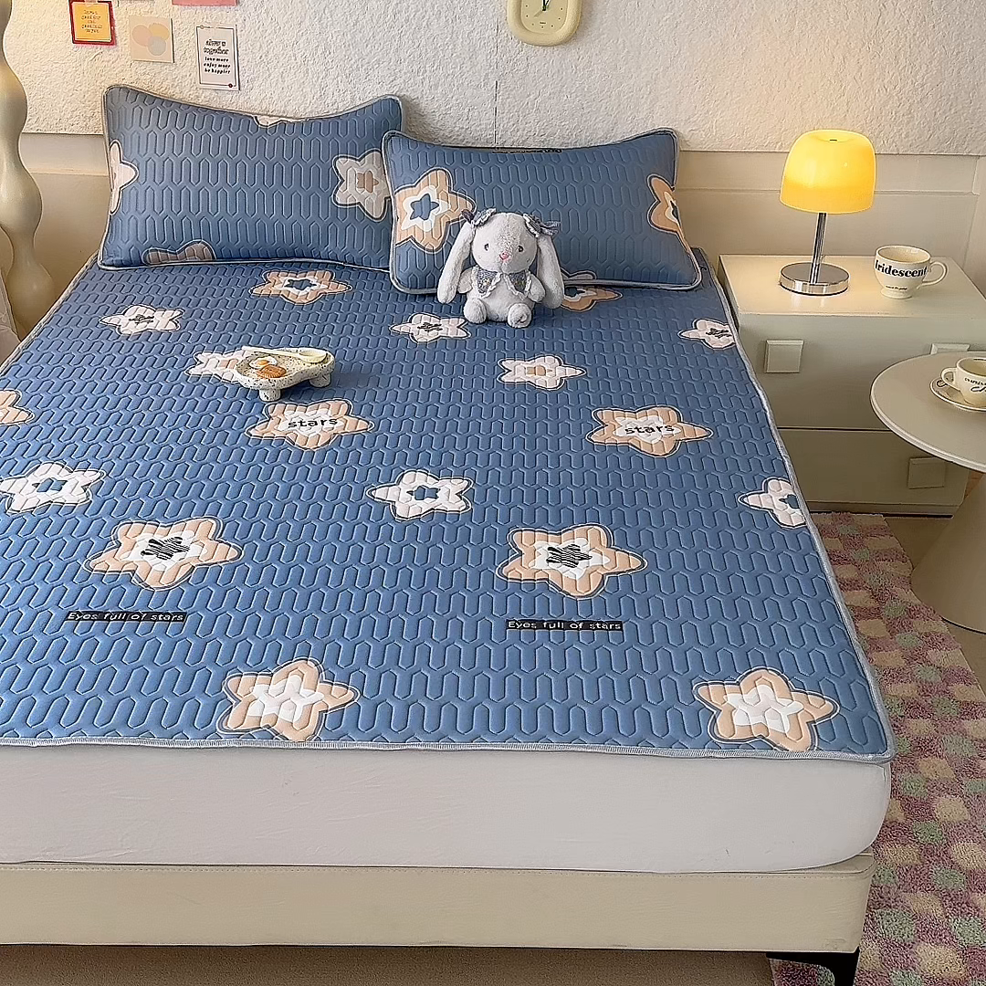 91家纺网 家纺一手货源 找家纺 518家纺 2026新款凉感冰丝裸睡乳胶凉席系列平铺款凉席席子 星星假日