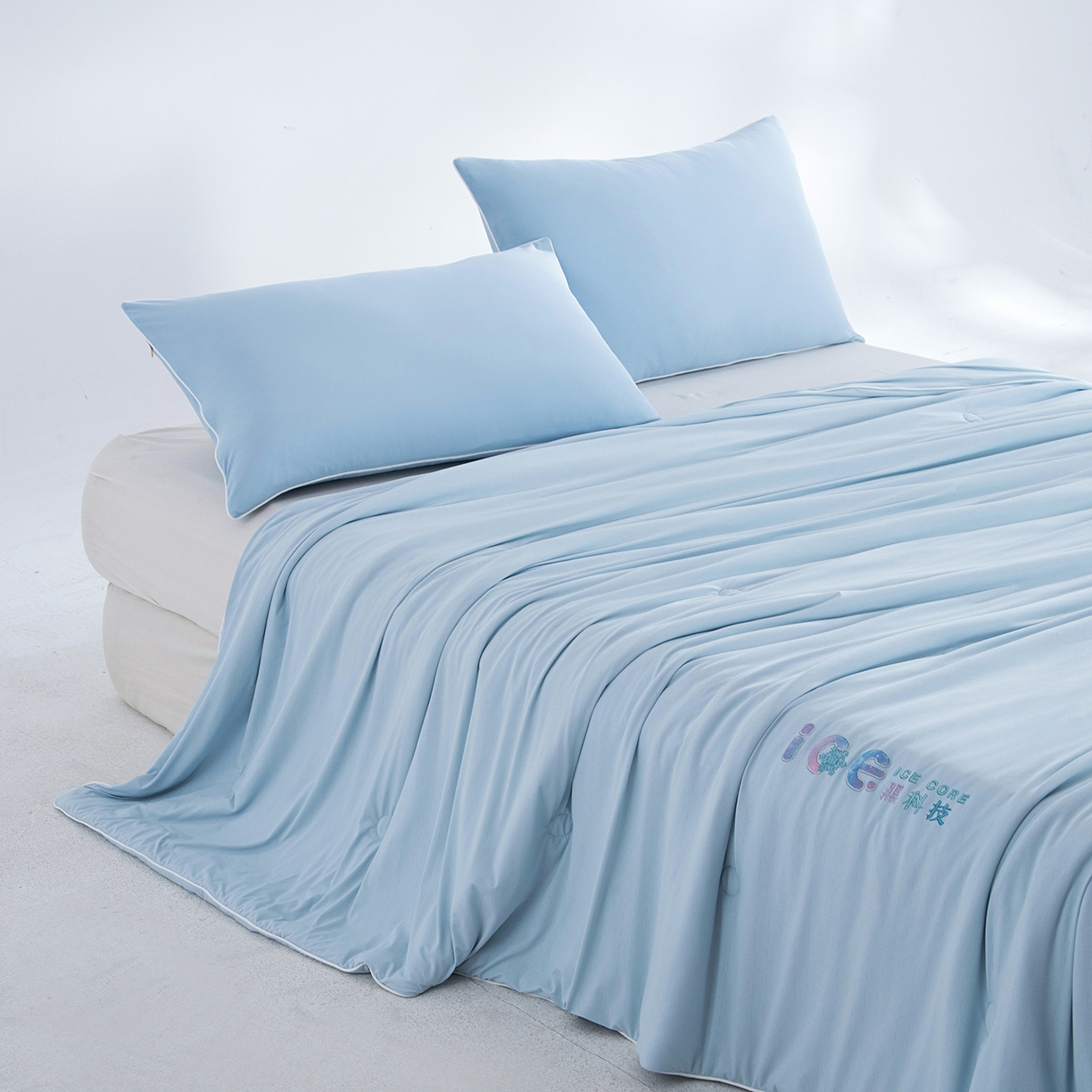 91家纺网 家纺一手货源 找家纺 兰芯纭 2026新款黑科技小冰被夏被夏凉被空调被 蓝色