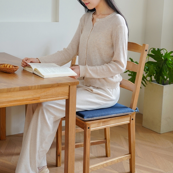 91家纺网 家纺一手货源 找家纺 土多多枕芯 2026新款记忆绵方形坐垫 海军蓝