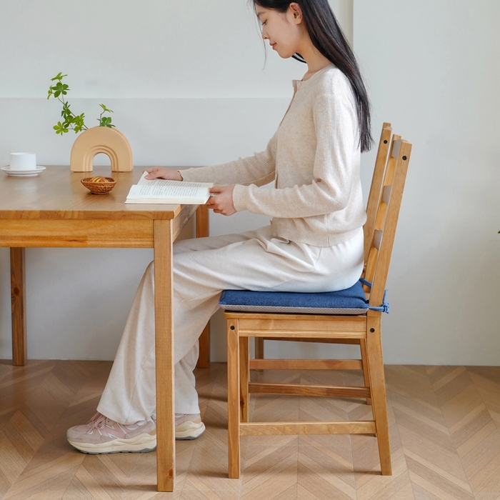 91家纺网 家纺一手货源 找家纺 土多多枕芯 2026新款记忆绵方形坐垫 海军蓝