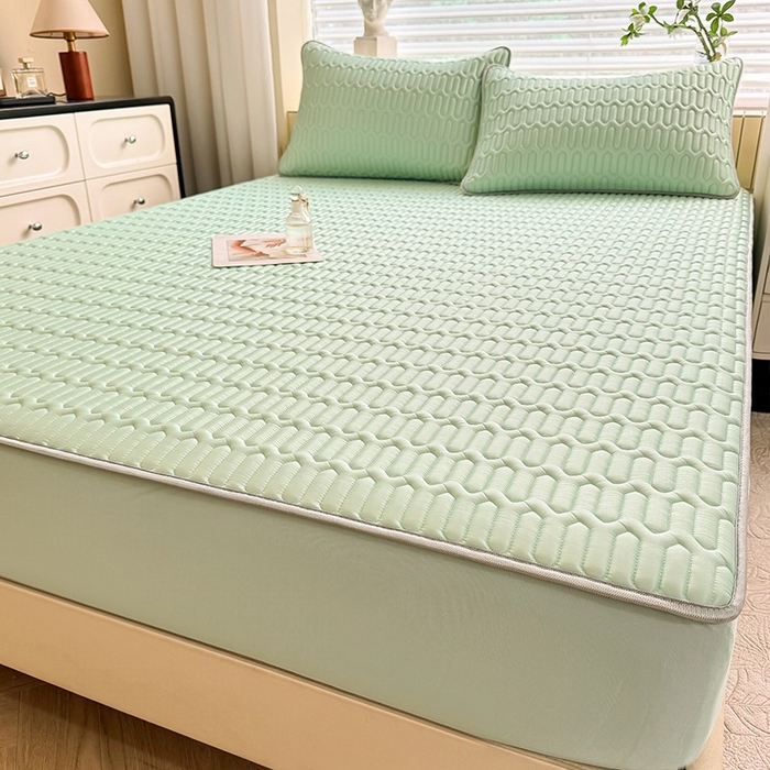 91家纺网 家纺一手货源 找家纺 518家纺 2026新款凉感冰丝裸睡乳胶凉席系列床笠款凉席席子 青丝绿