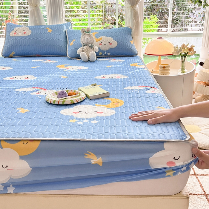 91家纺网 家纺一手货源 找家纺 518家纺 2026新款凉感冰丝裸睡乳胶凉席系列床笠款凉席席子 可爱云朵