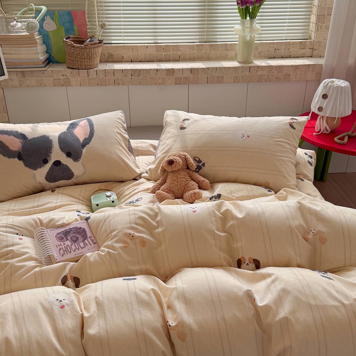 91家纺网 家纺一手货源 找家纺 桃子家居 2026A类纯棉水洗原生态棉麻数码印花大版枕套混搭卡通小清新韩国小布袋系列四件套 棉麻混搭-奶咖小狗