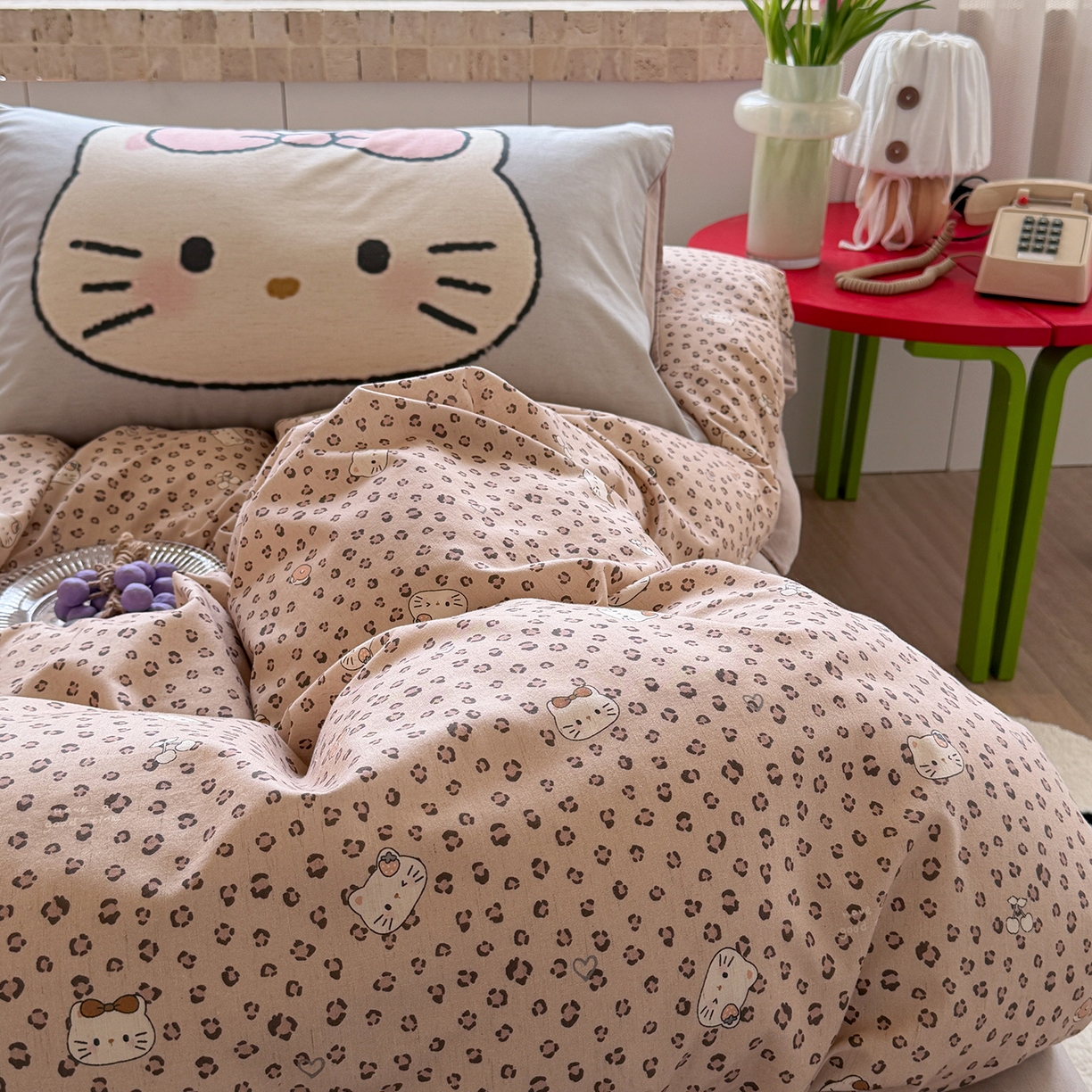 91家纺网 家纺一手货源 找家纺 桃子家居 2026A类纯棉水洗原生态棉麻数码印花大版枕套混搭卡通小清新韩国小布袋系列四件套 棉麻混搭-粉黛凯蒂