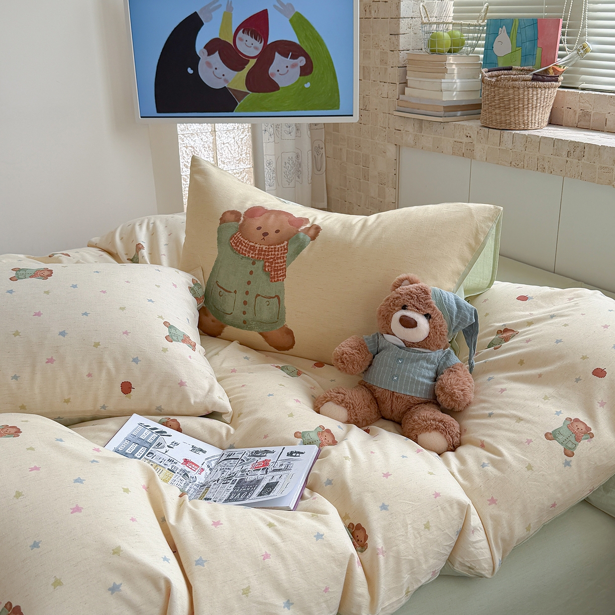 91家纺网 家纺一手货源 找家纺 桃子家居 2026A类纯棉水洗原生态棉麻数码印花大版枕套混搭卡通小清新韩国小布袋系列四件套 棉麻混搭-苹果软熊